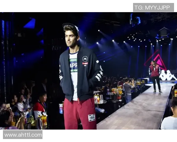 卡帕品牌足球明星阵容揭晓引领运动时尚新潮流